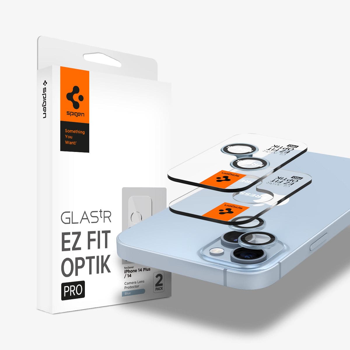 AGL07166 - iPhone 15 / 15 Plus Optik Pro Lens Protector in blue showing the device, two optik pro lens protectors and packaging